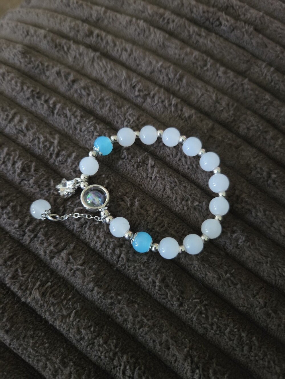 Zinc Alloy White & Turquoise Beaded Star Charm Bracelet